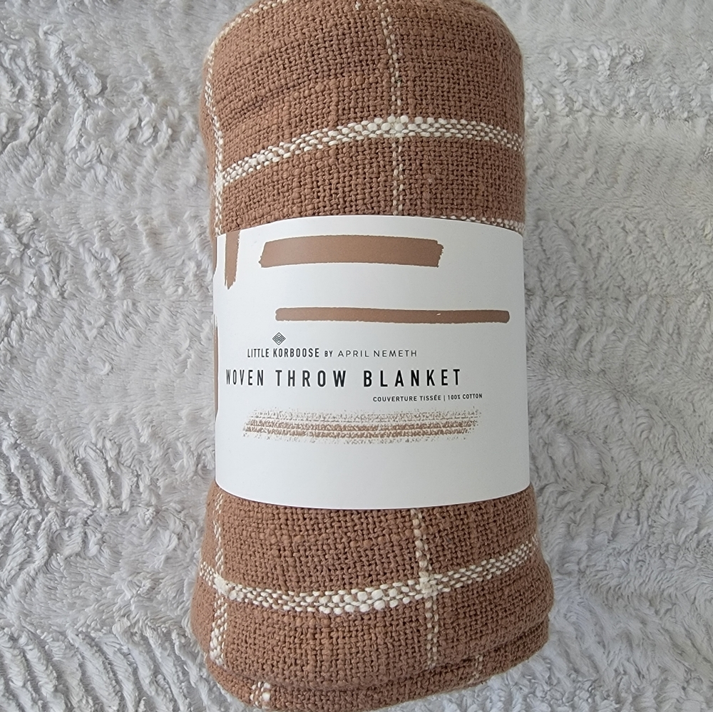 Little Korboose throw blanket 50x60in